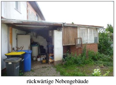 Stark Sanierungsbedürftiges Einfamilienhaus mit Garage in Osterburg (Handwerkerobjekt) in Osterburg