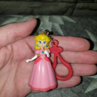 Toller Schlüsselanhänger Prinzessin Peach Nintendo Nordrhein-Westfalen - Alsdorf Vorschau