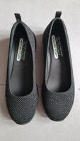 Sketchers Ballerina, Gr. 40, Neu, Schwarz glitzernd Hessen - Rodgau Vorschau