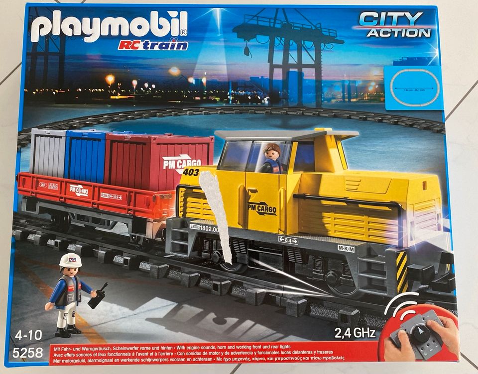 Playmobil Zug 5258 RC ferngesteuert Güterzug Eisenbahn mit OVP in Teugn