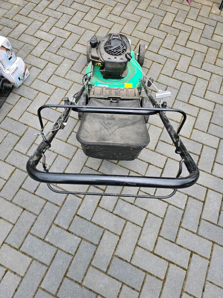 Briggs & Stratton C-B-46 A Benzin Rasenmäher in Neustadt am Rübenberge