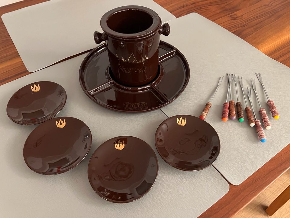 Mehrteiliges Schokoladen-Fondue-Set in Nürnberg (Mittelfr)