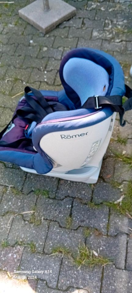 Auto Kindersitz Römer Trifix in Hückelhoven