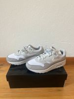 Original Nike Air Max 1 NEU Grau Sneaker Weiß Schuhe 38 39 Damen Dresden - Neustadt Vorschau