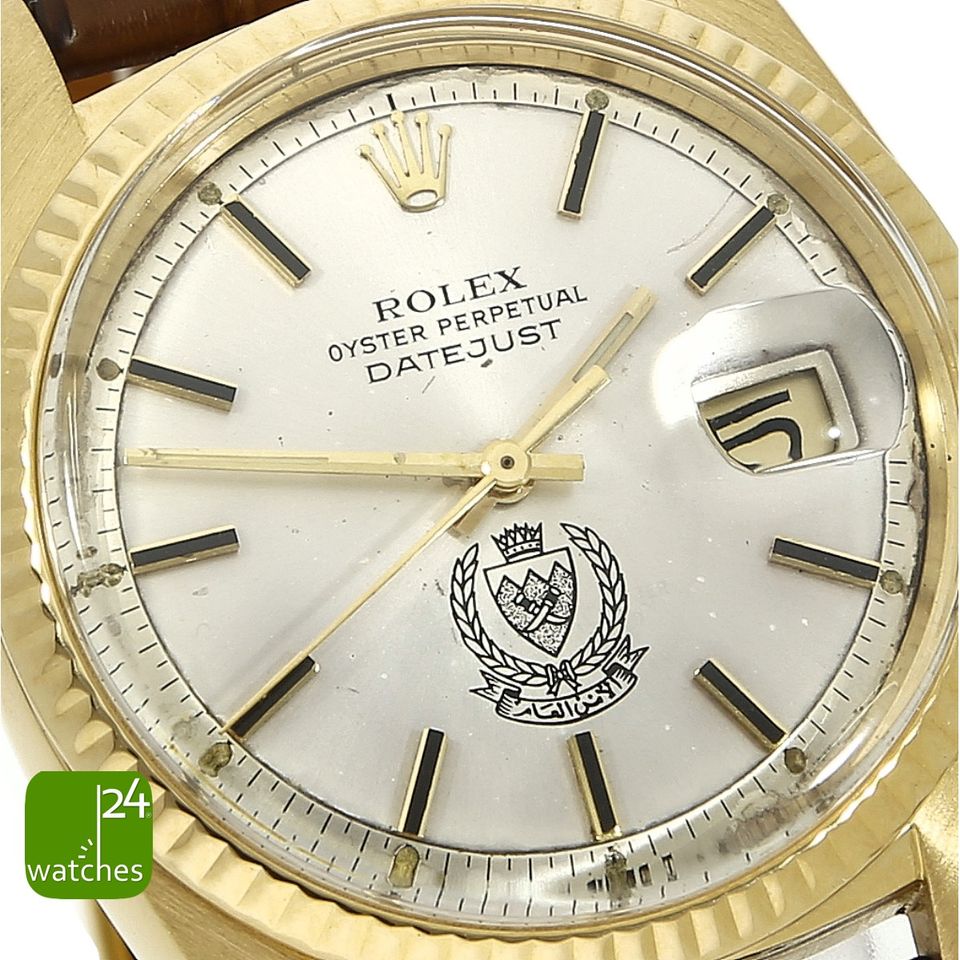 Rolex DateJust 36 mm Gold Bahrain Defense Force Dial in München