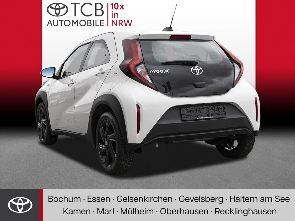 Toyota Aygo X PLAY 1.0 DESIGN PAKET PDC KLIMA BT ZV in Mülheim (Ruhr)