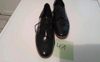 SCHWARZER LACKSCHUH GR.41 Niedersachsen - Steinfeld Vorschau