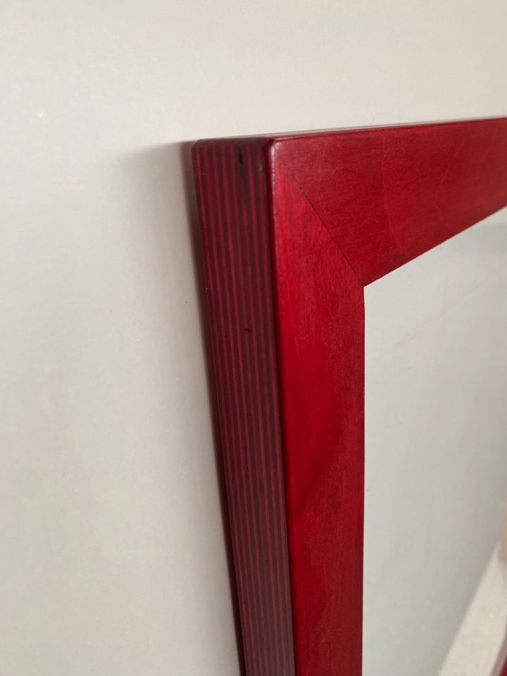 3 Holz-Bilderrahmen, rot, 88x68cm in Neuss