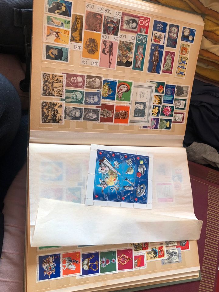 Album DDR Briefmarken Postfrisch in Greifswald