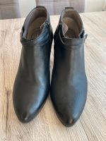 Damen Stiefeletten Gr. 39 Cypres Düsseldorf - Benrath Vorschau