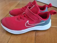 Nike Starrunner 3 Sportschuh 33 rot Laufschuh DA2777 Sneaker Nordrhein-Westfalen - Gummersbach Vorschau