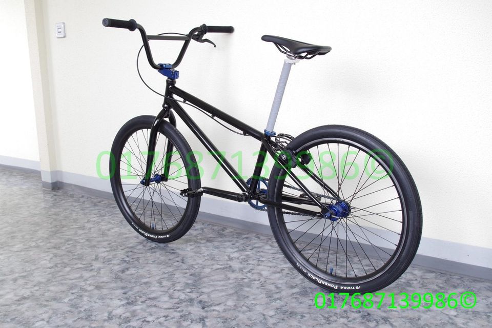 Wethepeople Atlas 24 Zoll Ultra Black Edition BMX Cruiser Fahrrad in Berlin