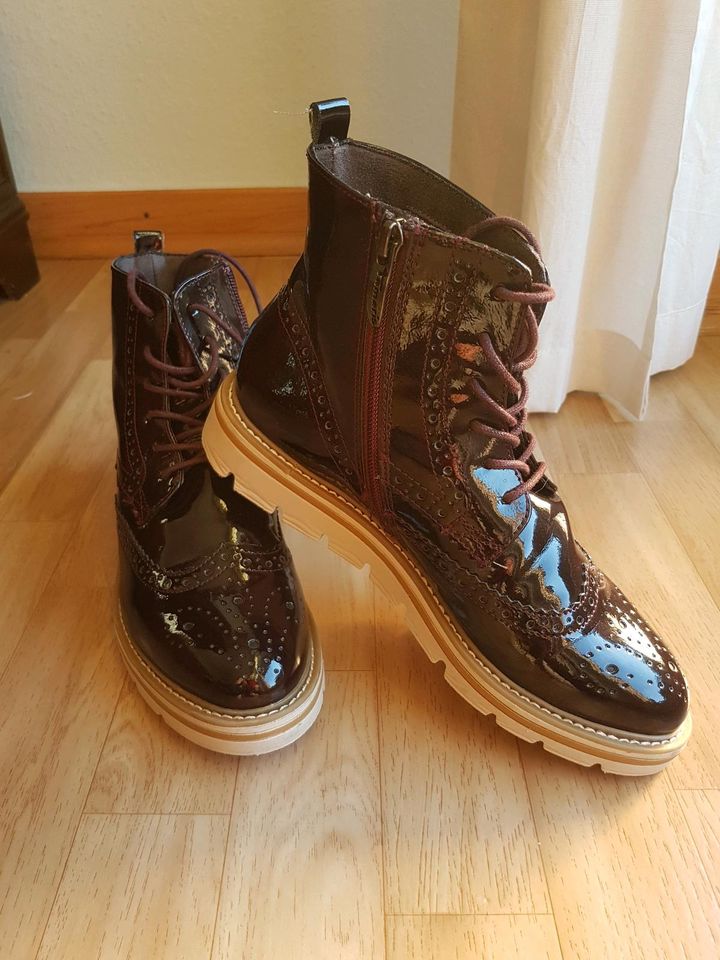 Tamaris Schuhe Boots Stiefel Größe 38 in Uelzen
