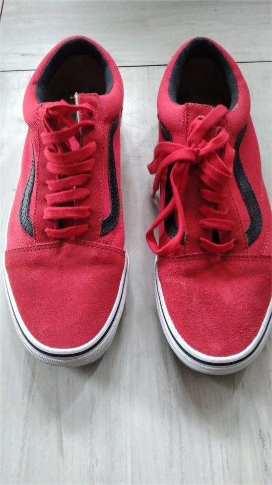 VANS rote Sneakers Schuhe Herren Gr. 41 in Nürnberg (Mittelfr)