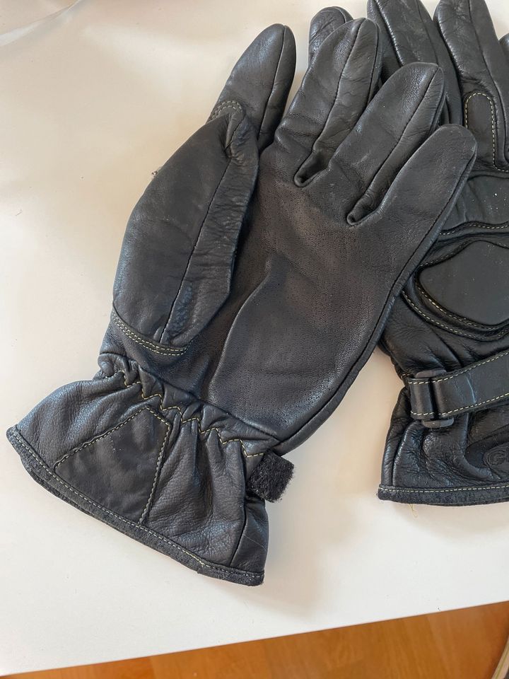 Motorrad Handschuhe Leder in Eichwalde