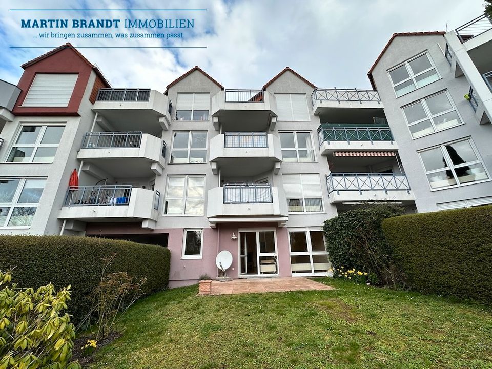 Schöne 4 Zimmer Wohnung mit Kamin und eigenem Gartenanteil  in sonniger Lage am Idsteiner Gänsberg in Idstein
