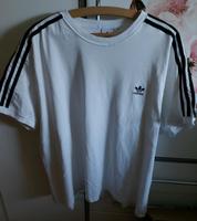 Neues T-shirt von Adidas 3X/52 Niedersachsen - Beckedorf Vorschau