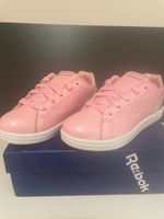 SÜßE "REEBOK" SNEAKERS PINK Gr.30,5 RAINBOW OPTIK Berlin - Marzahn Vorschau