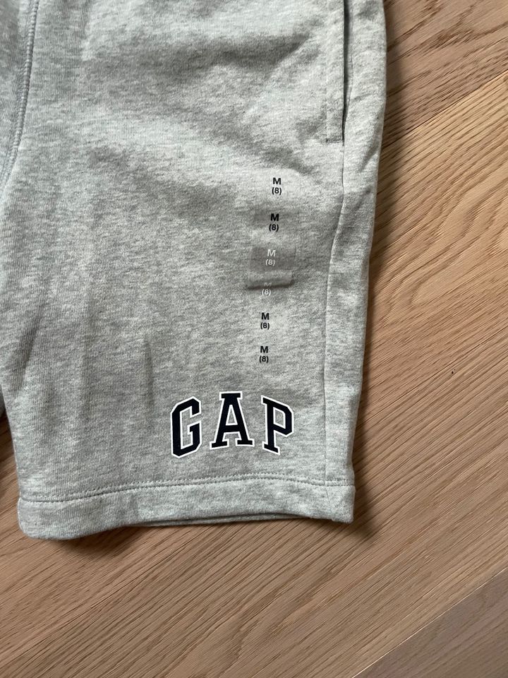 GAP Sweathose Gr.134/140 neu grau in Weißenfels