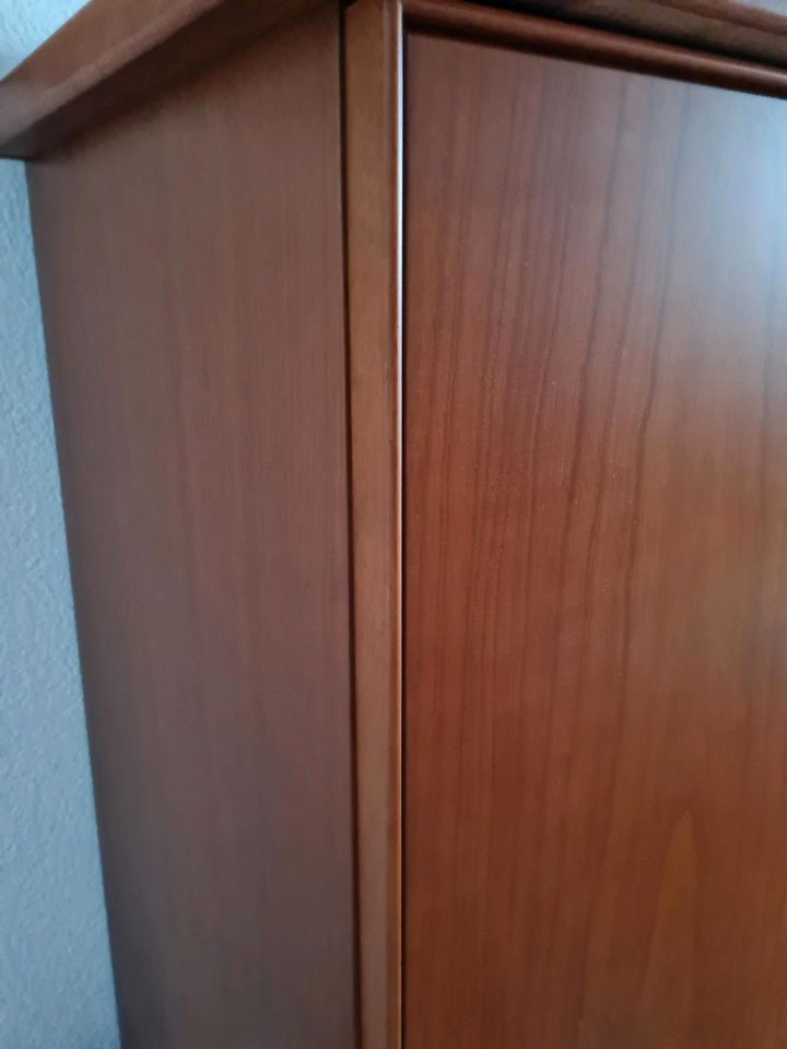 Kommode Sideboard Kirsche massiv in Dürnau