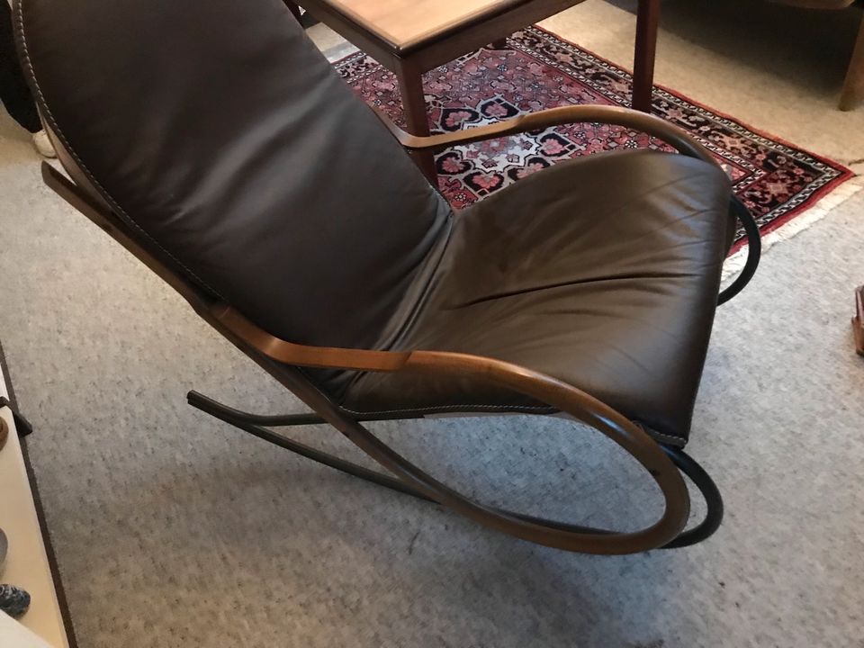 Rocking Chair, Paul Tuttle, Design Möbel, Bugholz, Schaukelstuhl in Flintbek