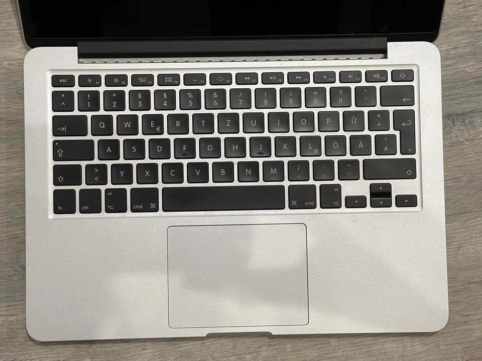 Apple MacBook Pro 13“ Retina 2015 i5, 128gb, 8gb RAM in Augsburg