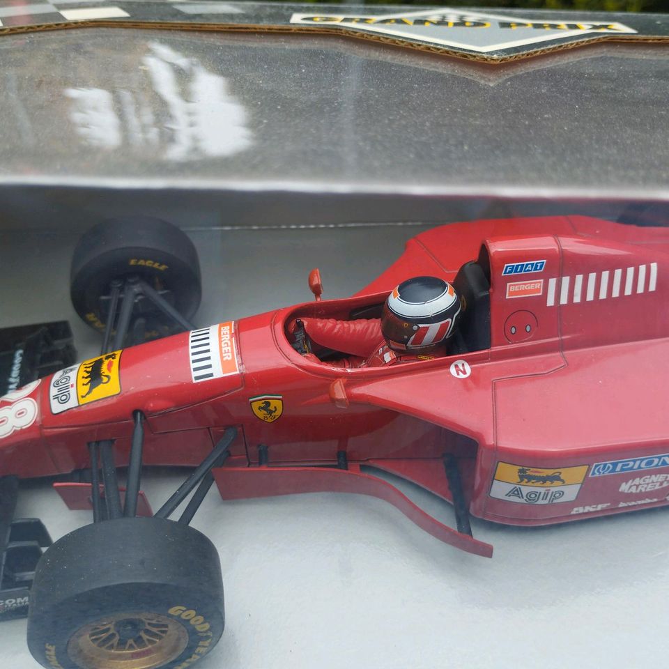 Ferrari 1:18 Gerhard Berger Pauls Modell Art 28 in Frankfurt am Main