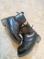 Dr.Martens Stiefeletten schwarz 39 Nordrhein-Westfalen - Neuss Vorschau