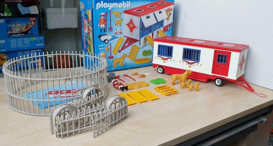 4232 Playmobil Zirkuswagen mit Raubtiermanege in Dielheim