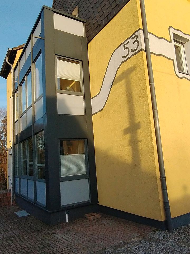 Fassaden Kunststoff Glaswände Zweieinhalb mal in Mülheim (Ruhr)