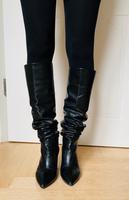 Prada Stiefel Neuhausen-Nymphenburg - Neuhausen Vorschau