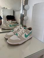 Nike Dunk Low Split Seam Weiß Tan Mint (GS) Niedersachsen - Hessisch Oldendorf Vorschau