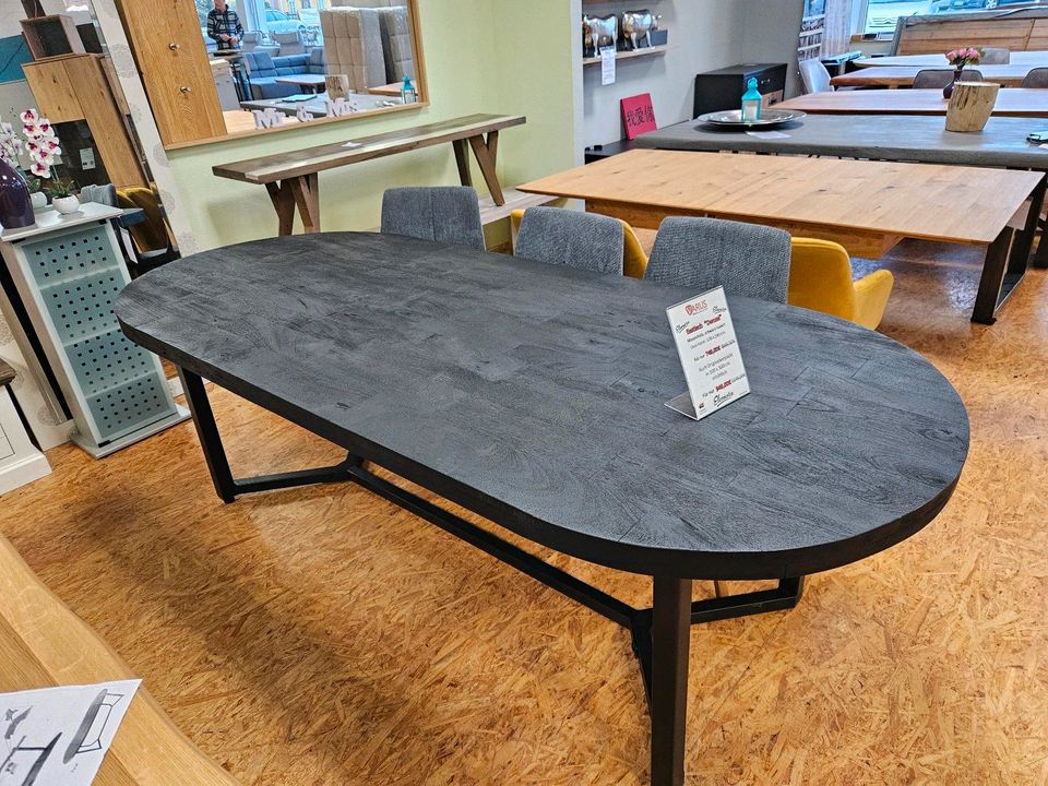 NEU*/Oval-Esstisch/300cm/240cm/Eiche/Massiv/Tisch/Esstisch in Bramsche