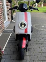 ★★ NIU E- Roller / Scooter ★★ Cargo ★★ mit 2 AKKUS★mit Topcase★ Nordrhein-Westfalen - Oberhausen Vorschau