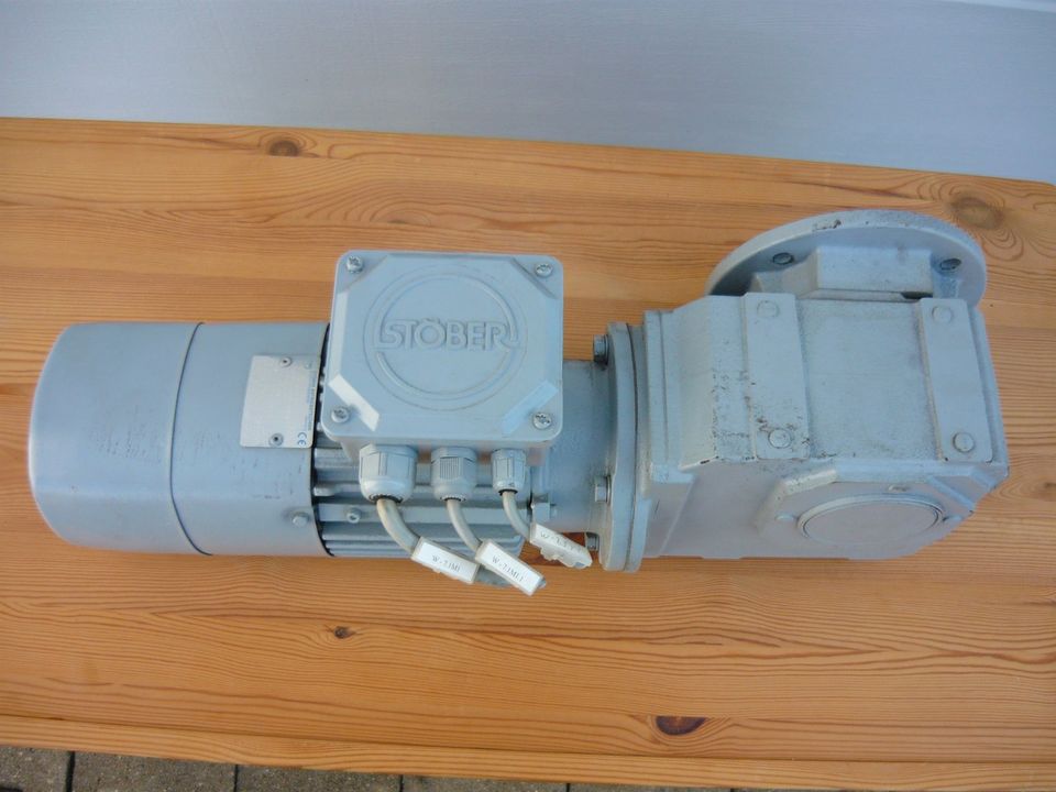 Stöber K21R 71 K4 Getriebemotor 0,25 kW 68 U/min 33 Nm. TOP Zusta in Waldstetten