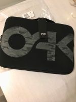 NEU OAKLEY Laptoptasche Laptop Tasche Case Hülle Stuttgart - Stuttgart-Süd Vorschau