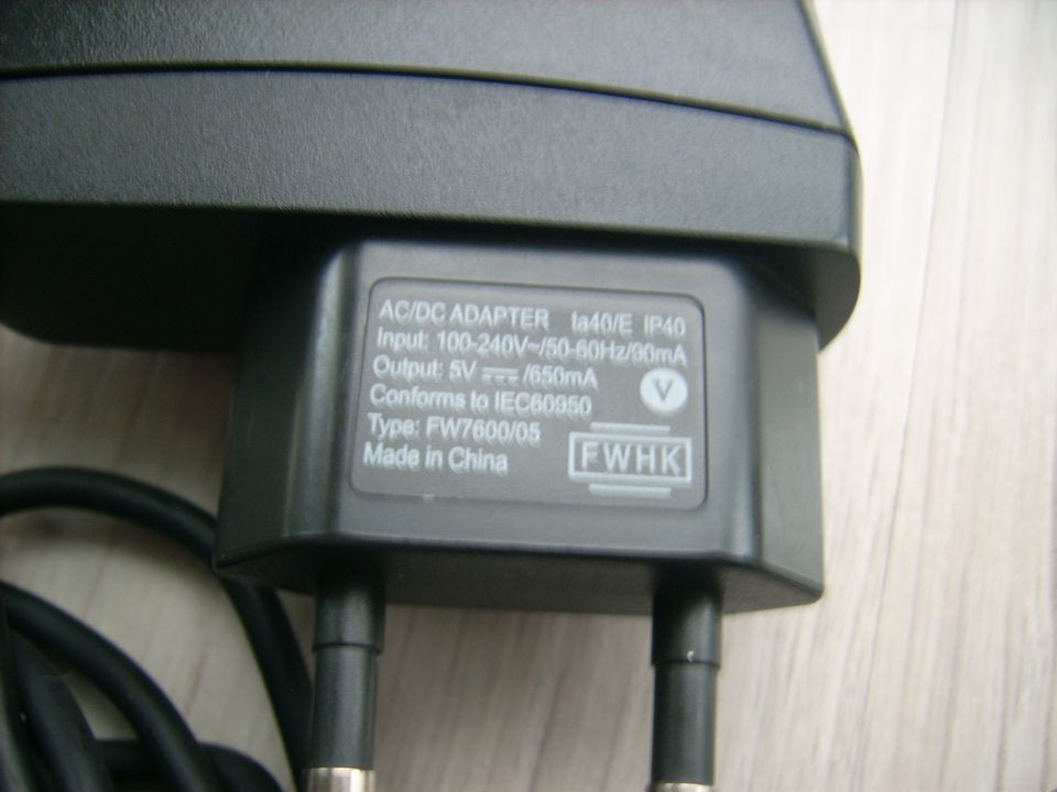 AC/DC Adapter 3 X FW 7600/05 5 V 650 mA in Hannover