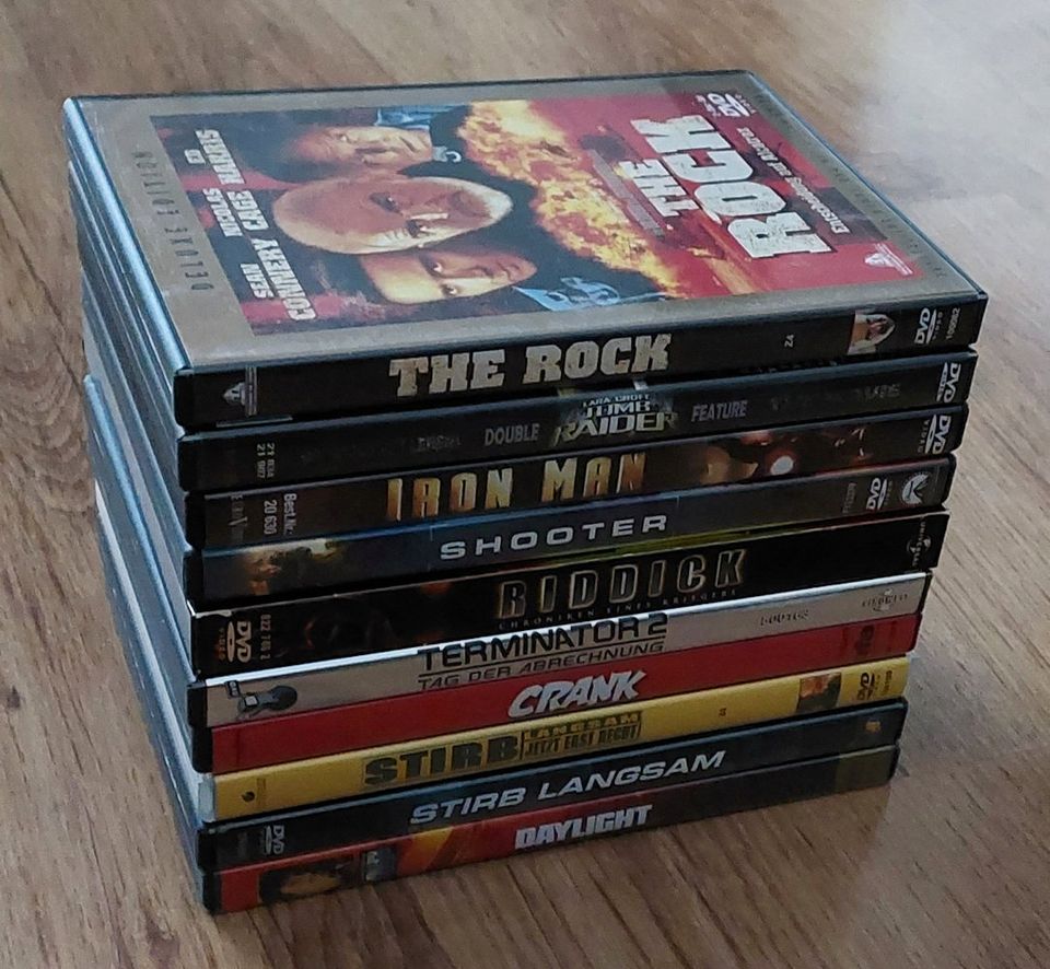 DVD Sammlung inkl. Stirb langsam Tomb Raider The Rock 10 Filme! in Karlsruhe