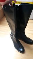 Neu: Caprice schwarze Lederstiefel Gr. 38 ungetragen München - Allach-Untermenzing Vorschau