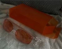 Sonnenbrille orange in Kunststoff-Schachtel Nordrhein-Westfalen - Paderborn Vorschau