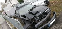 BMW 318i Cabrio M Paket Motor startbereit unfallb. München - Schwabing-West Vorschau