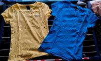 2 Bench T-Shirts Gr L 146 gelb und blau Mädchen Unisex Brandenburg - Calau Vorschau