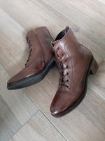 5th Avenue Stiefel Stiefelette Gr. 40 Braun Leder Niedersachsen - Wedemark Vorschau