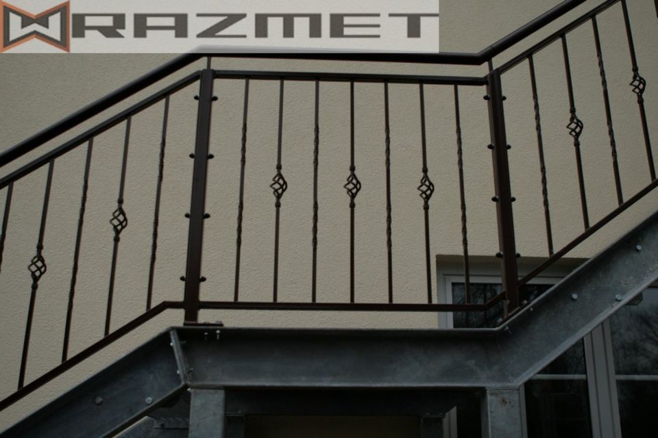 Metallzäune, Doppelstabmatten, Stahltreppen mit Montage in Berlin