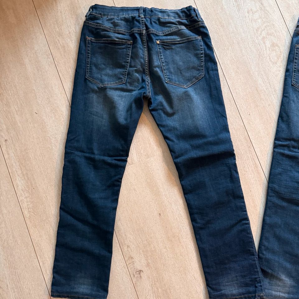 H&M gefütterte Jeans Gr. 158 gerader Schnitt in Dresden