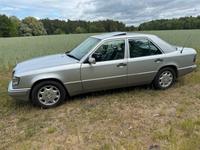 Mercedes W124 E260  Klima SSD Autom Leder Tüv neu Brandenburg - Biesenthal Vorschau