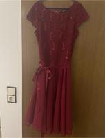 Swing Kleid rot Größe 36 von Peek und Cloppenburg Hessen - Wolfhagen  Vorschau