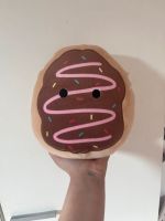 Das ist ein Squishmallow sehr weich und das soll ein Donut sein Nordrhein-Westfalen - Hellenthal Vorschau