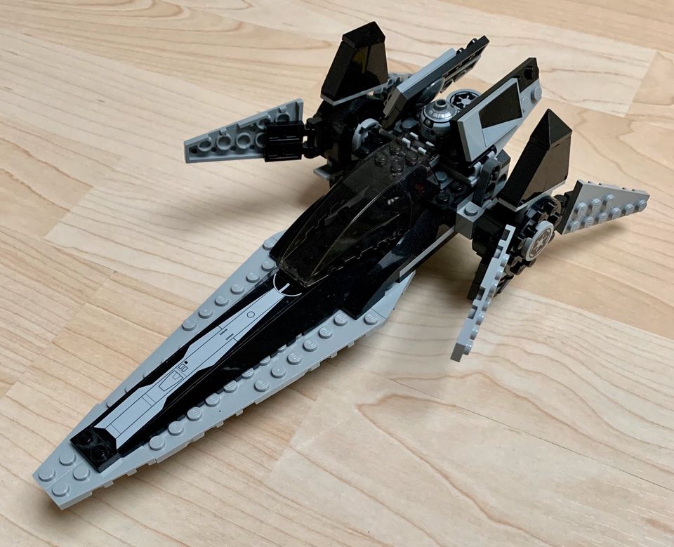 Lego Star Wars Bausatz 7915 Imperial V- Wing Starfighter in Kirchseeon