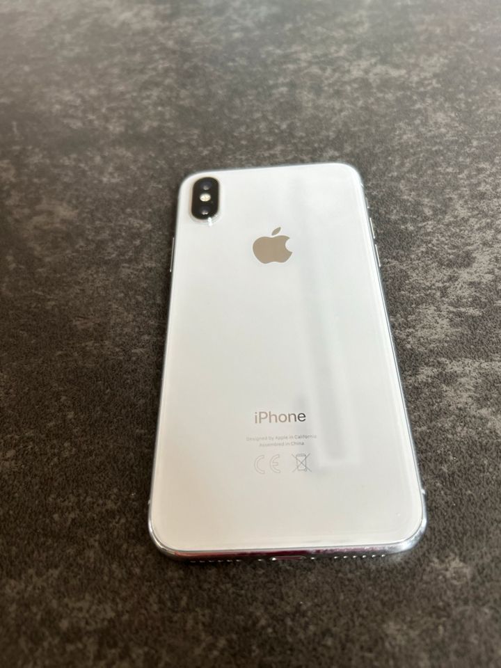 iPhone X, 64 GB, iPhone 10 in Düsseldorf